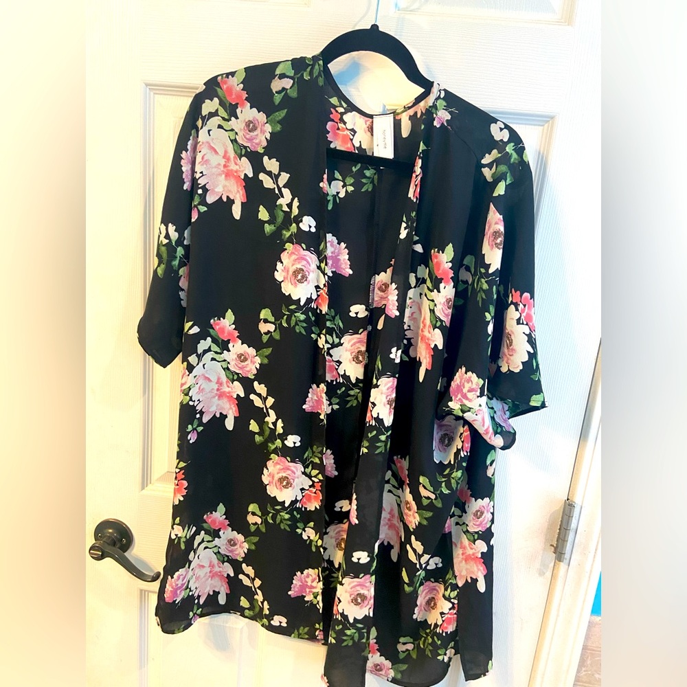 Floral print kimono